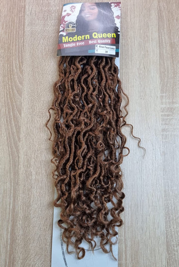 Modern Queen Locs